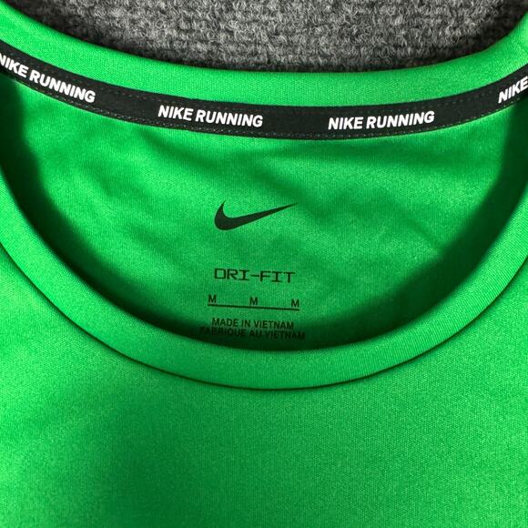 Nike Pro Elite Team Kenya Womens Size Medium Running Shirt CT0591-320 Green NWOT - Picture 2 of 8